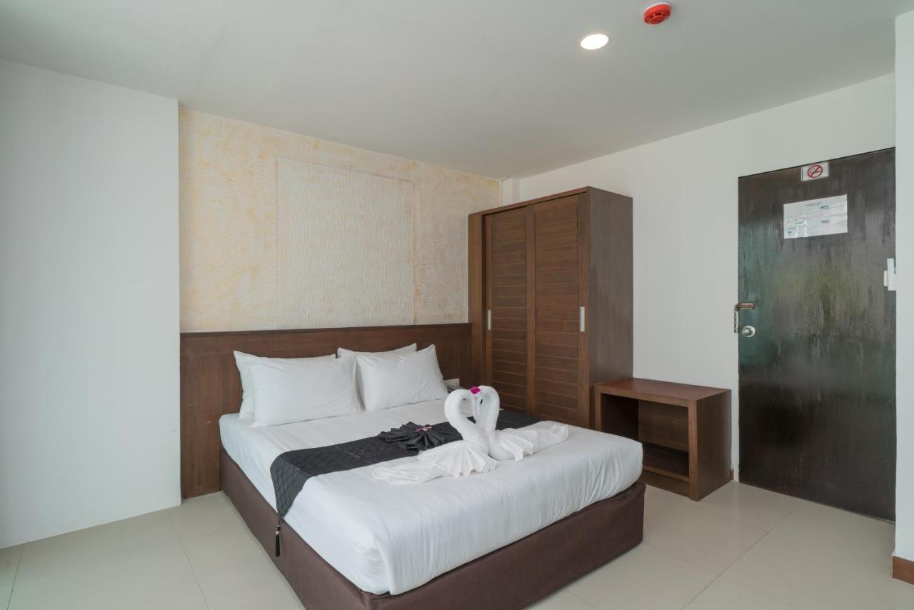 Destination Patong Otel Dış mekan fotoğraf