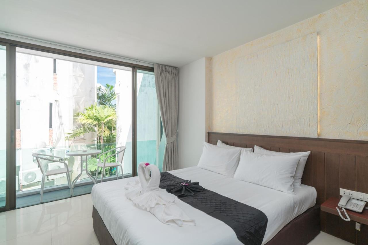 Destination Patong Otel Dış mekan fotoğraf